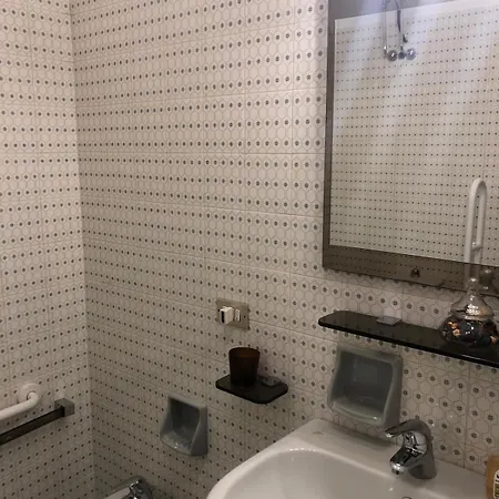 ゲストハウス Casa Di Charme Lungo Po トリノ